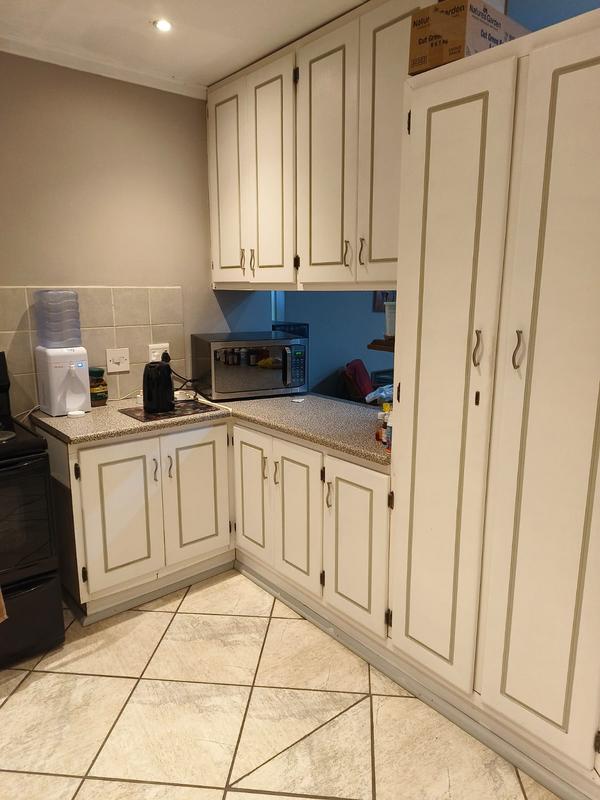 2 Bedroom Property for Sale in Langenhovenpark Free State